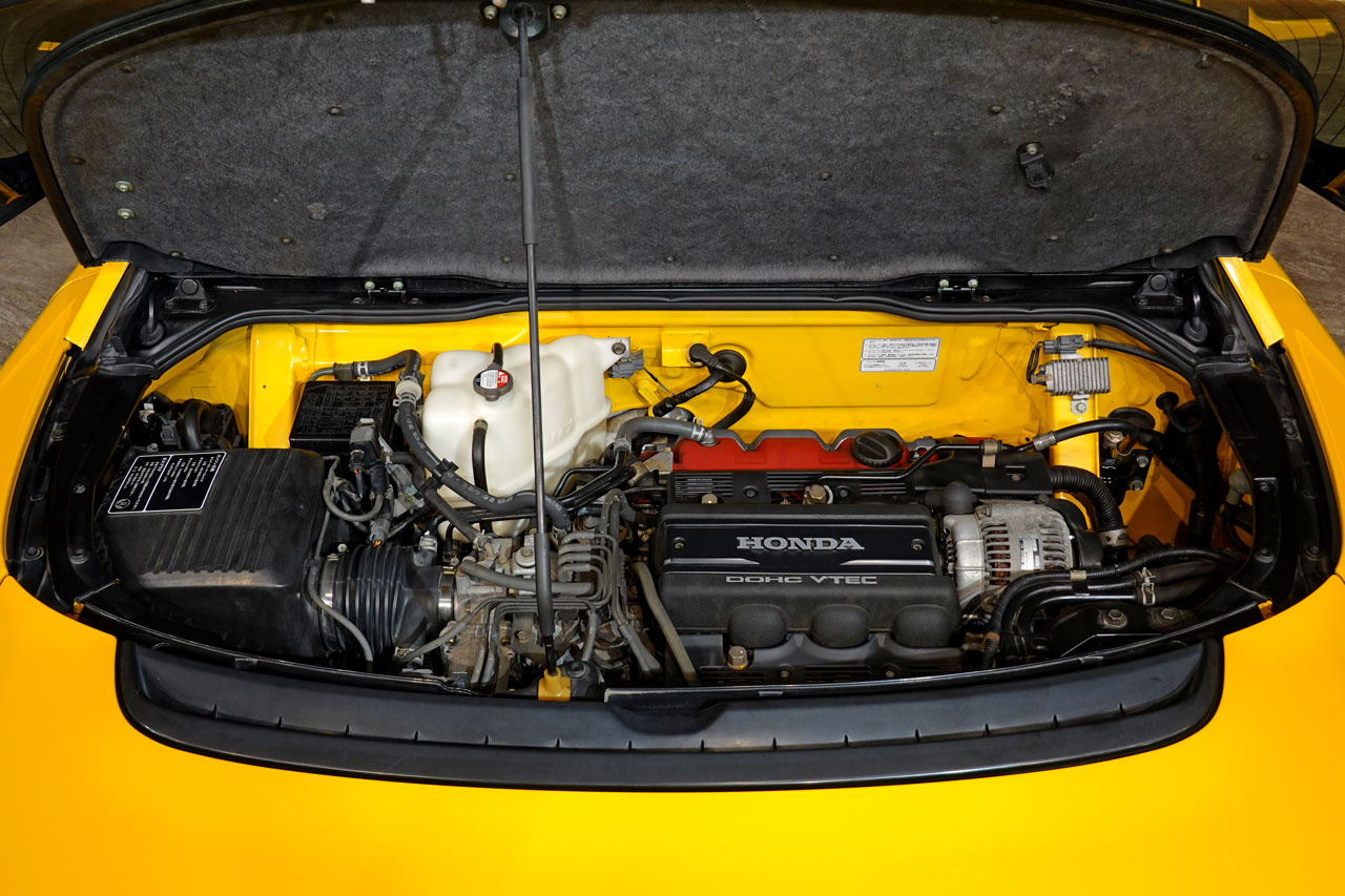 2002 Honda NSX NA2 NSX, Custom Made Program, Body-Colored Roof, Yellow-Stitch Leather Interior, 6-Speed Manual