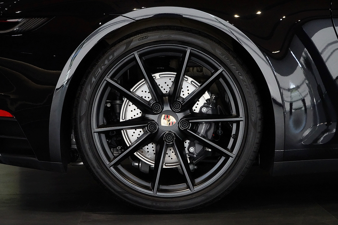 2024 Porsche 911 null