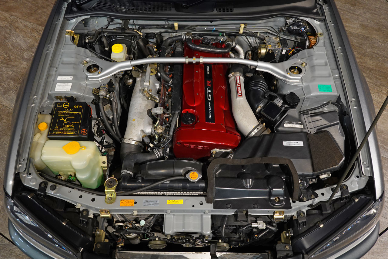 2002 Nissan SKYLINE GT-R BNR34 R34 Skyline GT-R M-SPEC, ONE OWNER, Exclusive Leather Seats,