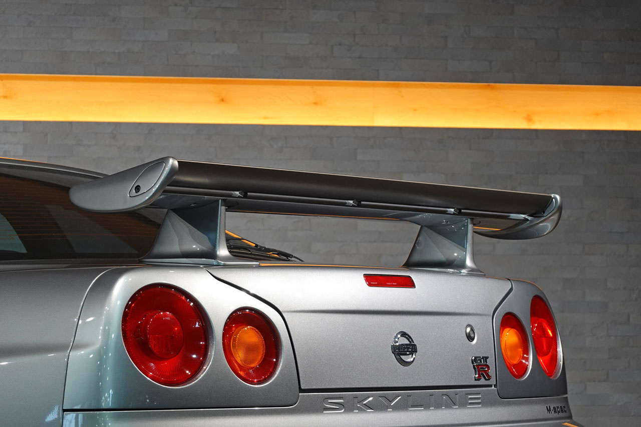 2002 Nissan SKYLINE GT-R BNR34 R34 Skyline GT-R M-SPEC, ONE OWNER, Exclusive Leather Seats,