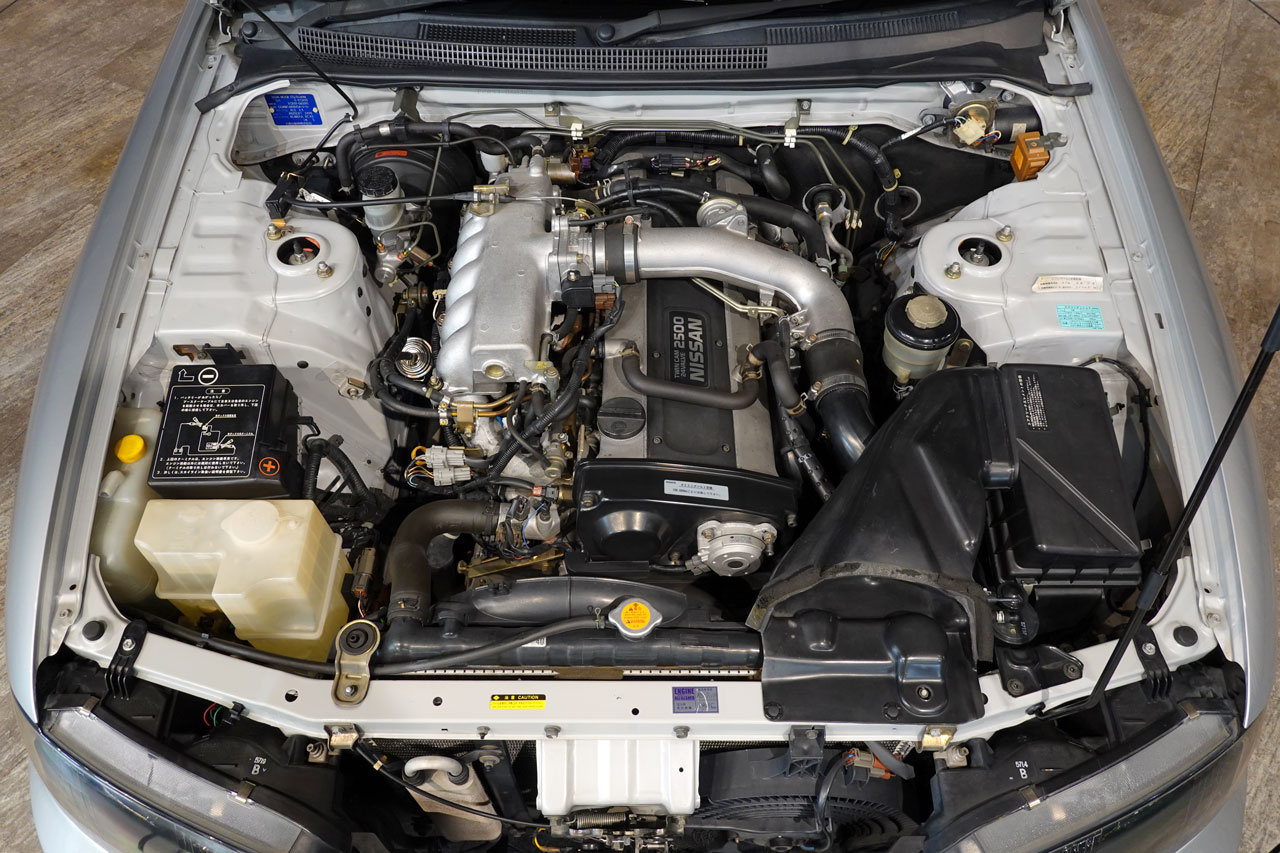 1995 Nissan SKYLINE COUPE ECR33 Skyline GTS25t Type M, Aftermarket Aero, BCNR33 R33 Skyline GT-R Factory 17 Inch Wheels