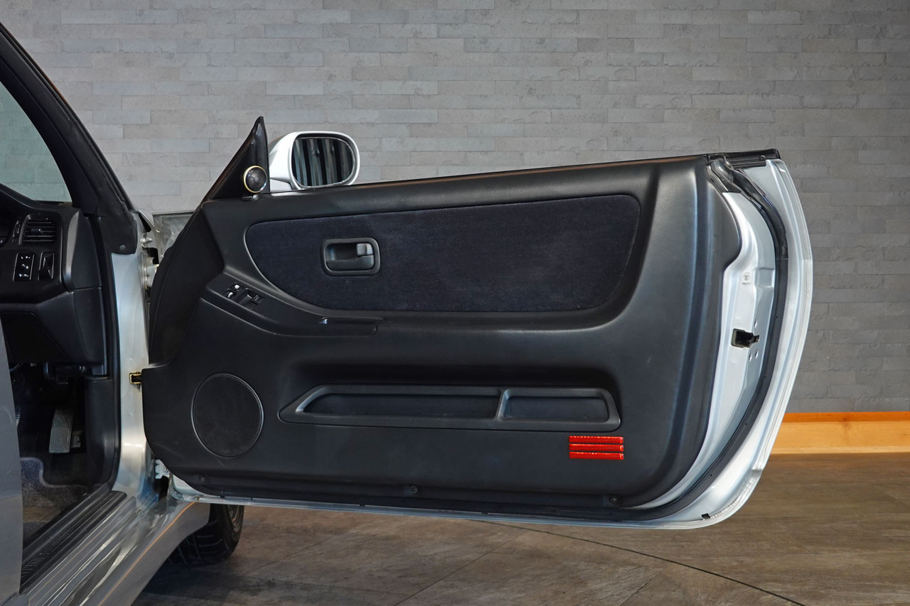 1995 Nissan SKYLINE COUPE ECR33 Skyline GTS25t Type M, Aftermarket Aero, BCNR33 R33 Skyline GT-R Factory 17 Inch Wheels