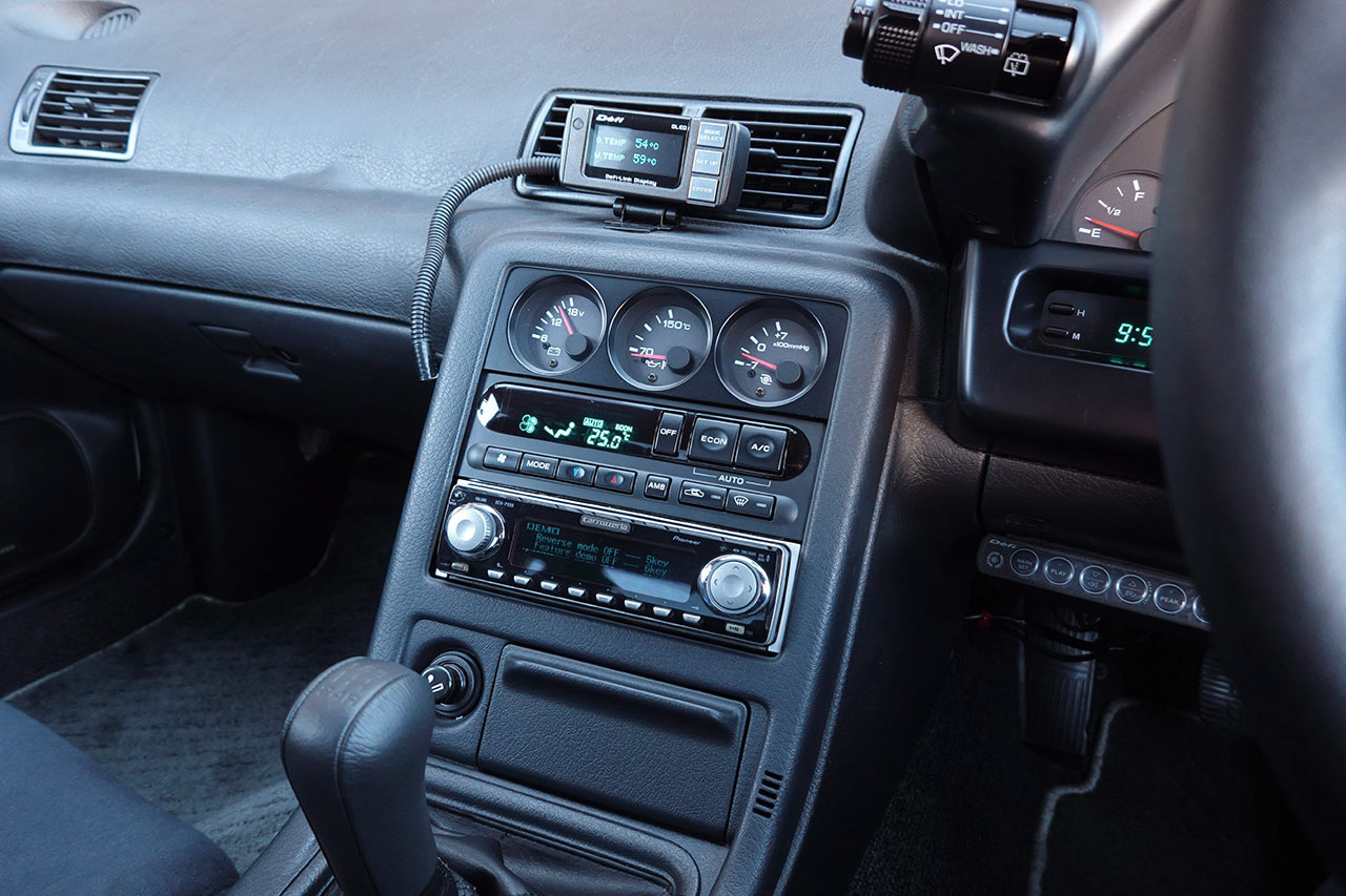 1994 Nissan SKYLINE GT-R BNR32 R32 Skyline GT-R, V-SPEC II Style, Brembo Brakes, Factory 17in V-SPEC II Alloy Wheels