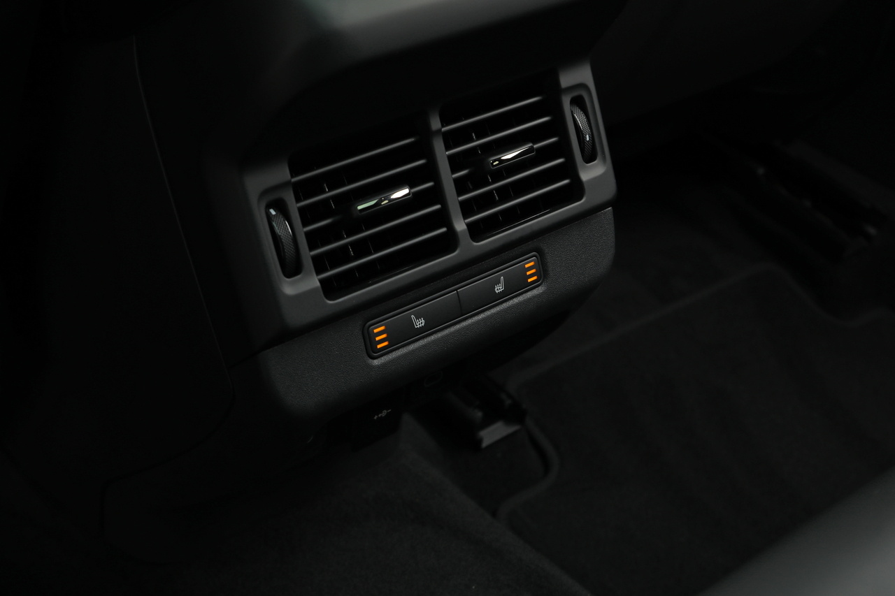 2025 Land Rover RANGE ROVER EVOQUE null