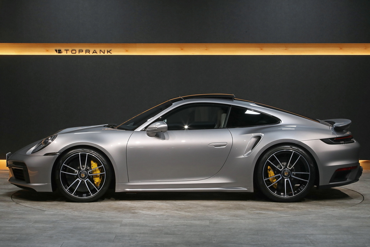 2023 Porsche 911 null