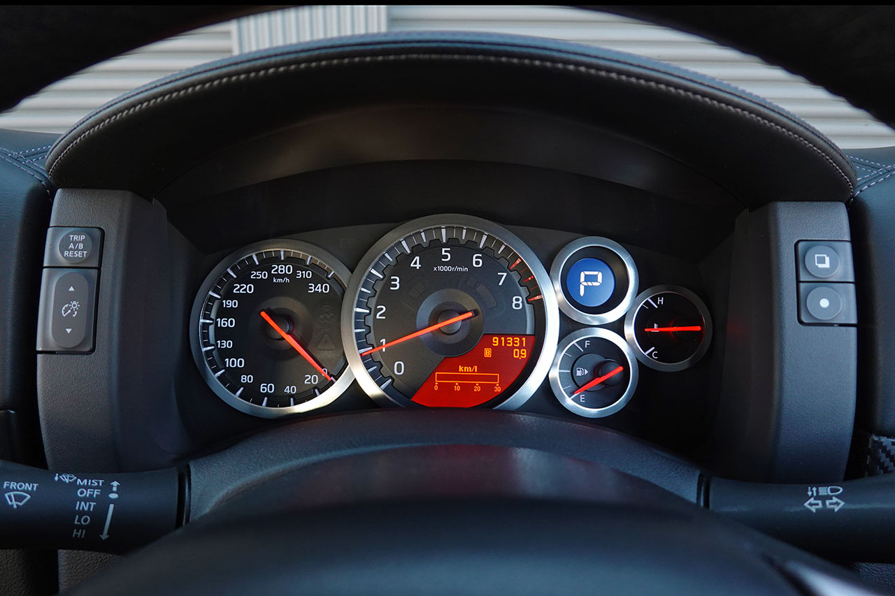 2010 Nissan GT-R R35 GT-R Premium Edition, Titanium Gray, NISMO Front Under Spoiler・Side Skirts・Rear Under Spoiler