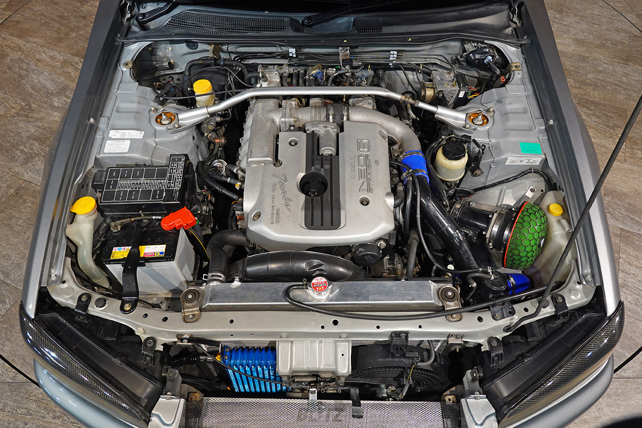 2001 Nissan SKYLINE ER34 Skyline 25GT-T, URAS body kit, HKS Height Adjustable Coilovers