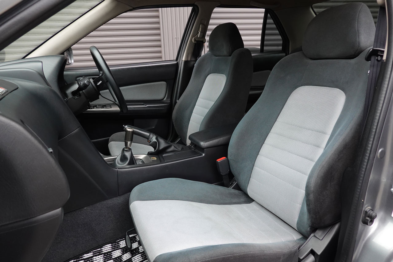 2001 Nissan SKYLINE ER34 Skyline 25GT-T, URAS body kit, HKS Height Adjustable Coilovers