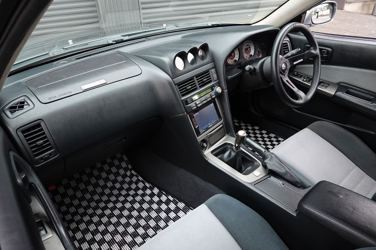 2001 Nissan SKYLINE ER34 Skyline 25GT-T, URAS body kit, HKS Height Adjustable Coilovers