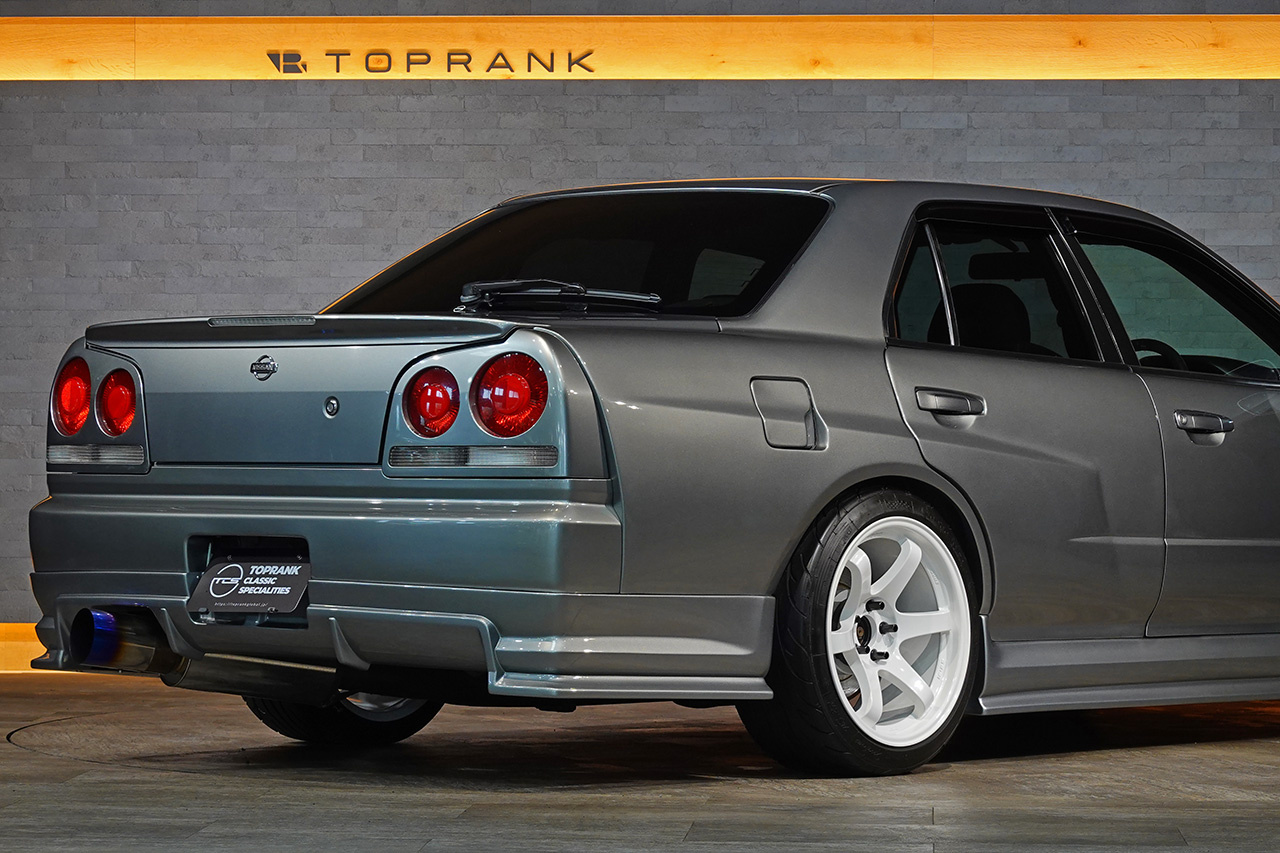 2001 Nissan SKYLINE ER34 Skyline 25GT-T, URAS body kit, HKS Height Adjustable Coilovers