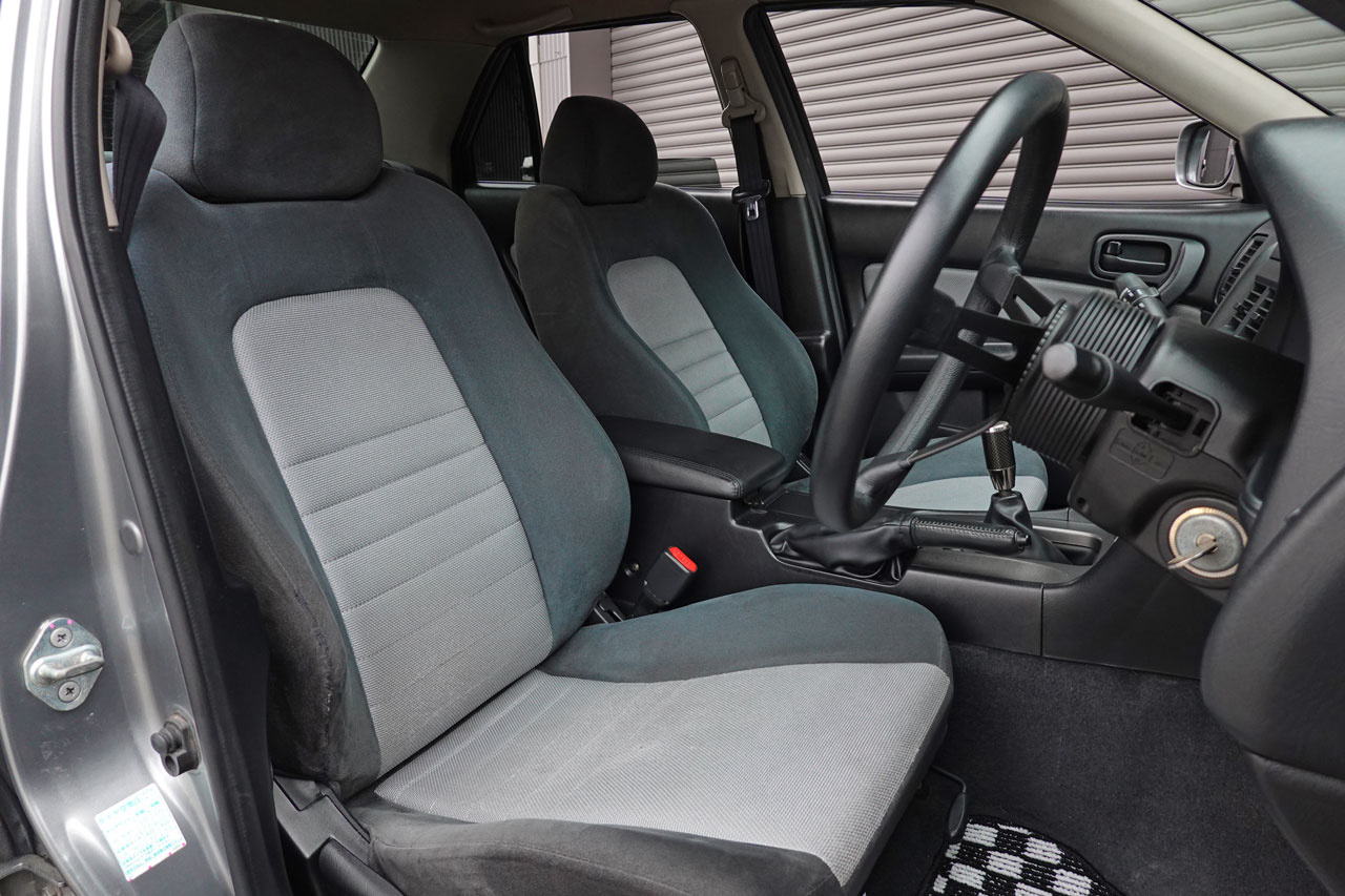 2001 Nissan SKYLINE ER34 Skyline 25GT-T, URAS body kit, HKS Height Adjustable Coilovers