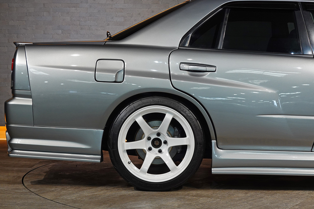 2001 Nissan SKYLINE ER34 Skyline 25GT-T, URAS body kit, HKS Height Adjustable Coilovers