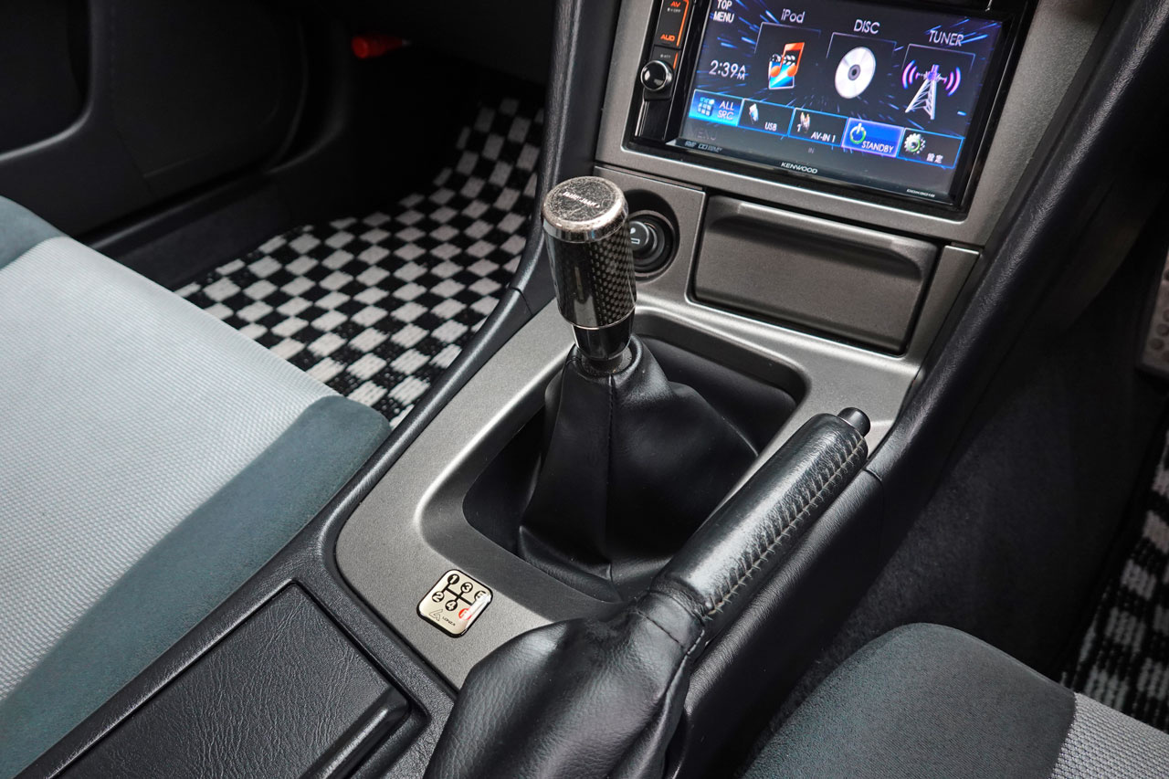 2001 Nissan SKYLINE ER34 Skyline 25GT-T, URAS body kit, HKS Height Adjustable Coilovers