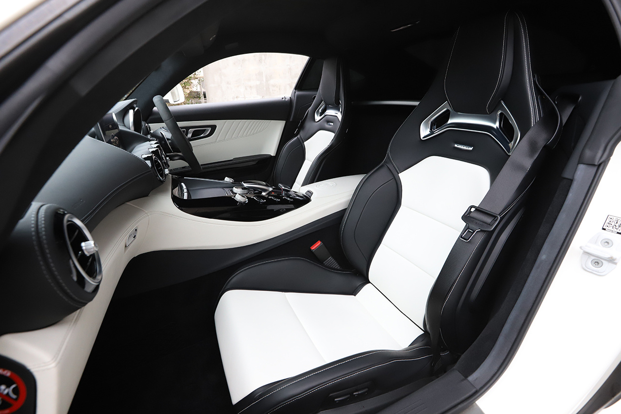 2016 Mercedes-AMG GT 