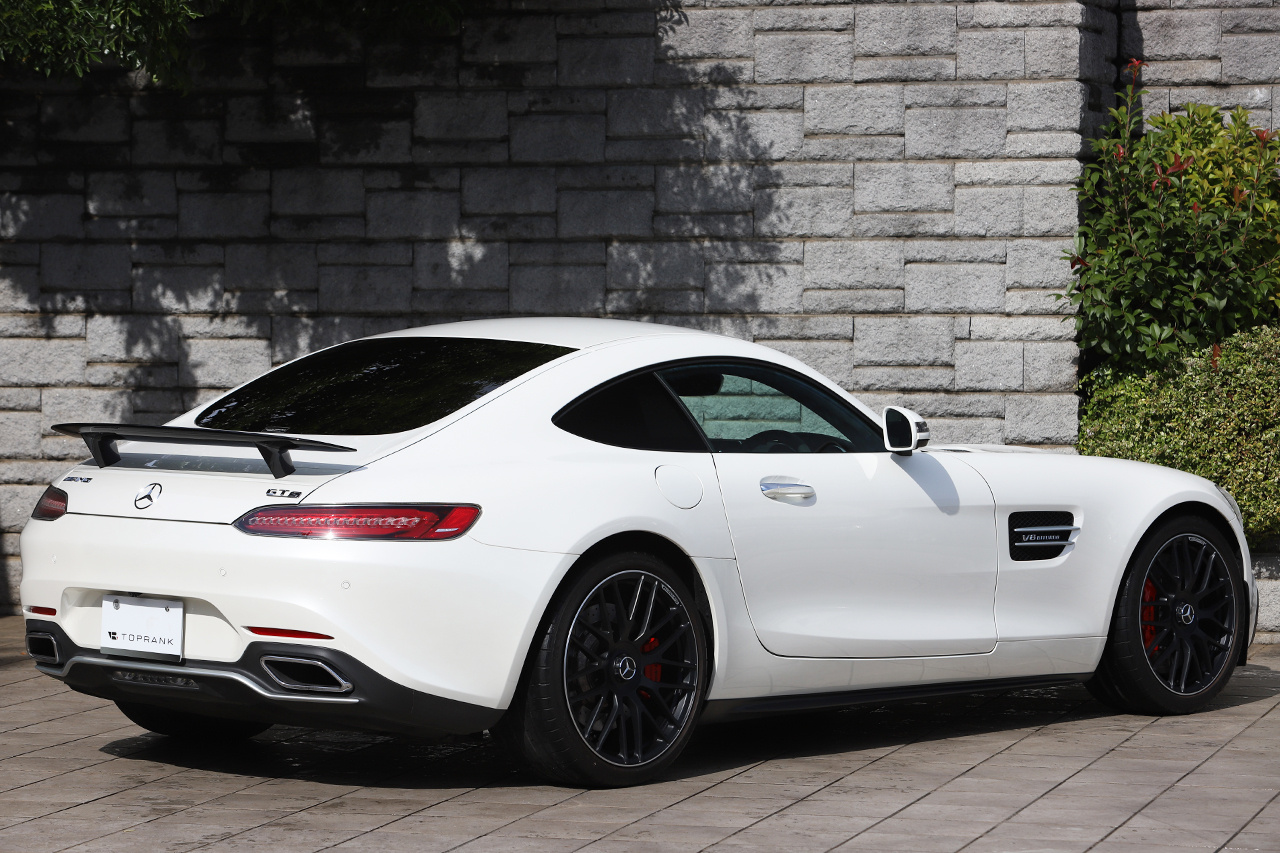 2016 Mercedes-AMG GT 