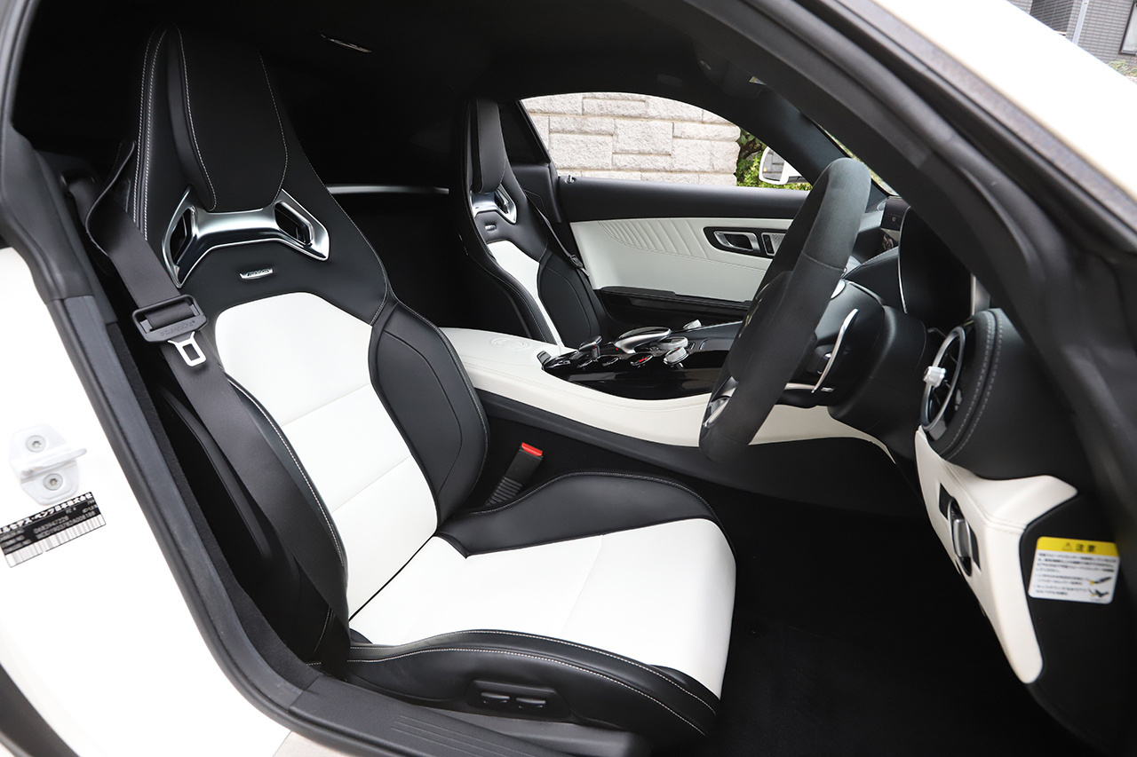 2016 Mercedes-AMG GT 