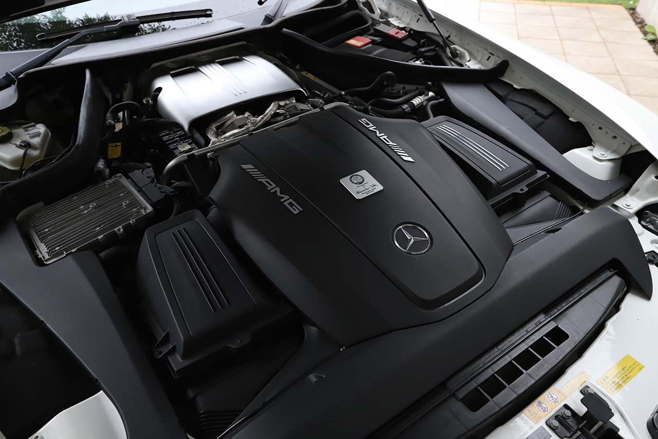 2016 Mercedes-AMG GT 