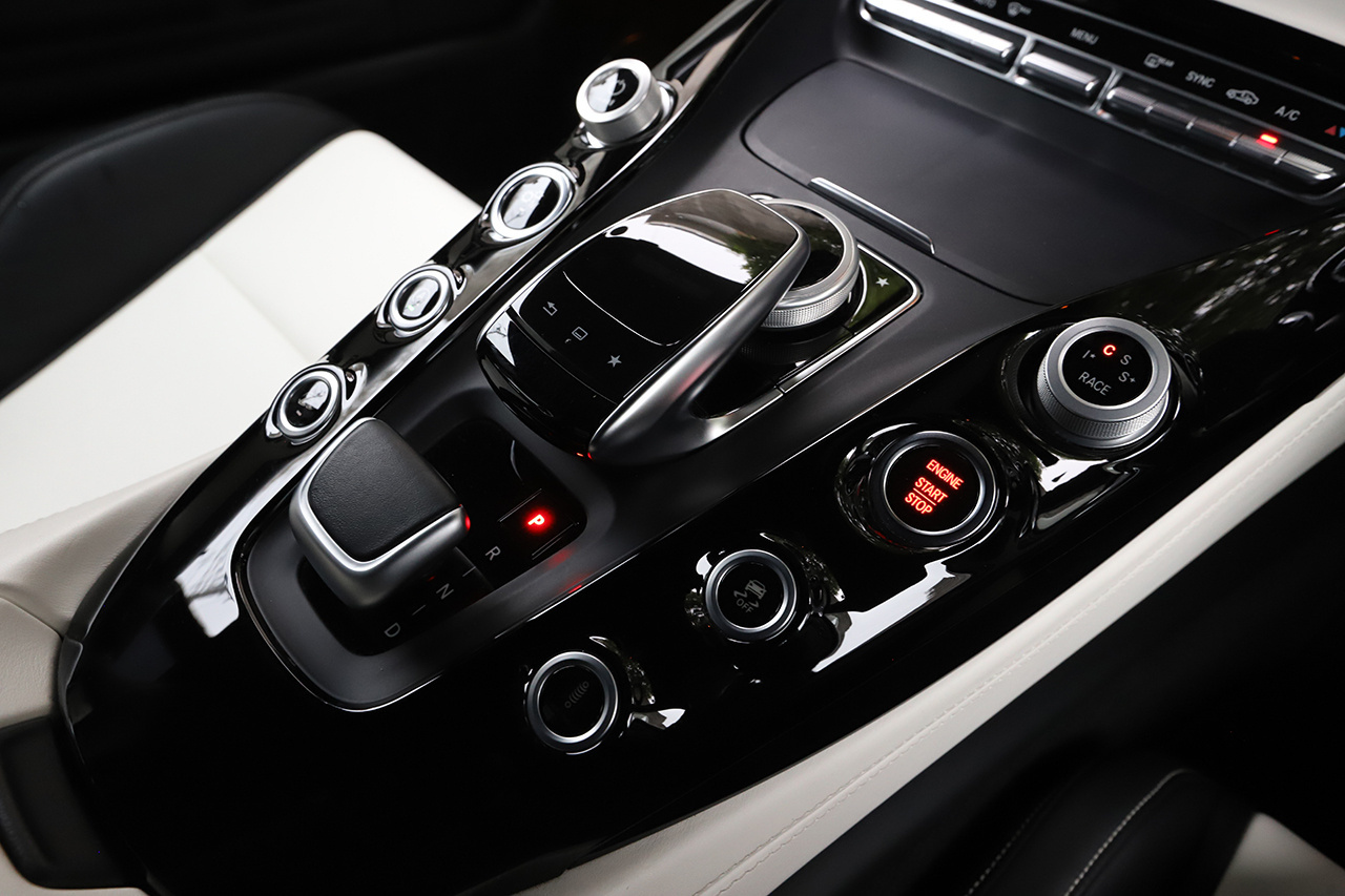 2016 Mercedes-AMG GT 