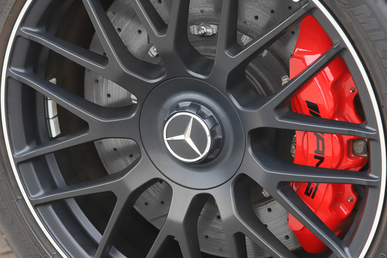 2016 Mercedes-AMG GT 