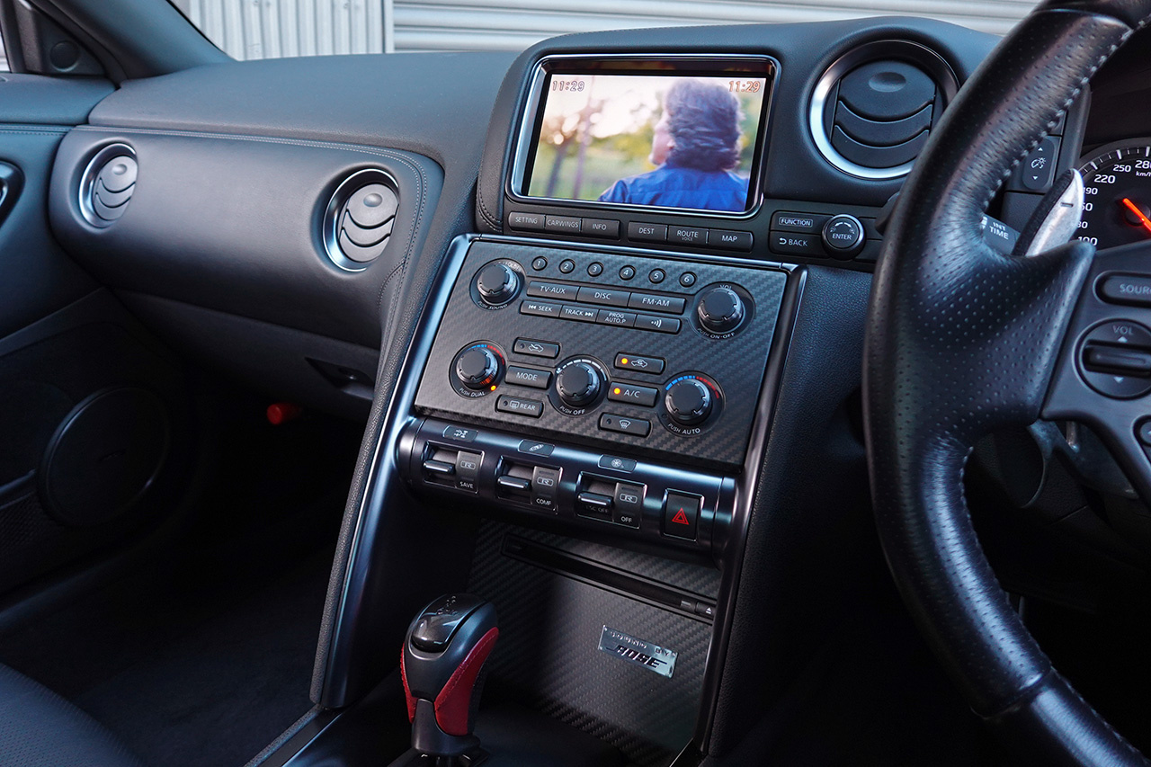 2012 Nissan GT-R R35 GT-R BLACK EDITION, Nismo Aero Parts, Add-on Rear Spoiler, RAYS TE37 Saga S-Plus 20 Inch Wheels