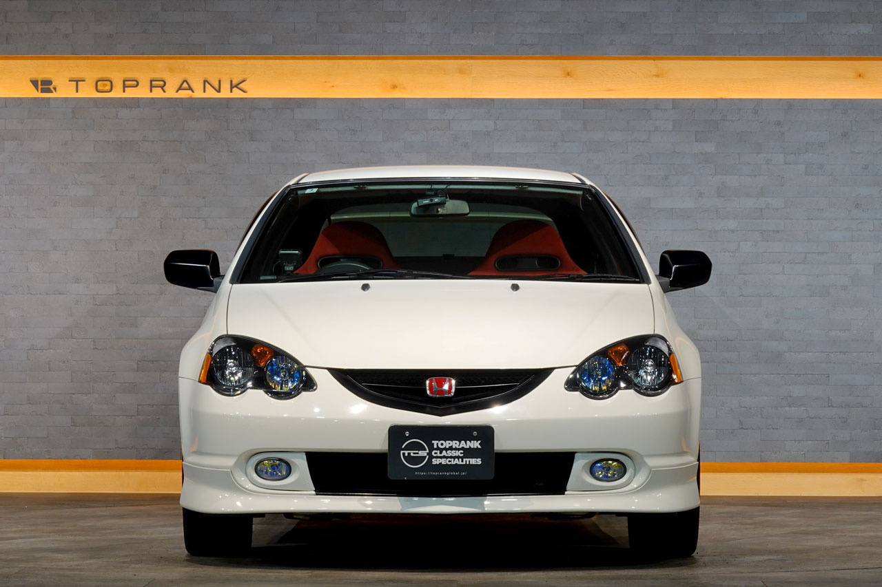 2001 Honda INTEGRA TYPE R DC5 Integra Type-R, K20A i-Vtec Engine, Momo Steering, Red Factory Recaro Seats