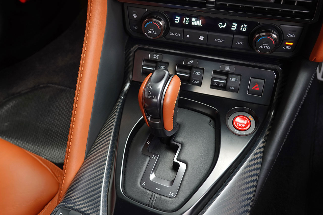 2016 Nissan GT-R R35 GT-R Premium Edition, MY17, Fashionable Interior -TAN-, Nismo Sports Resetting