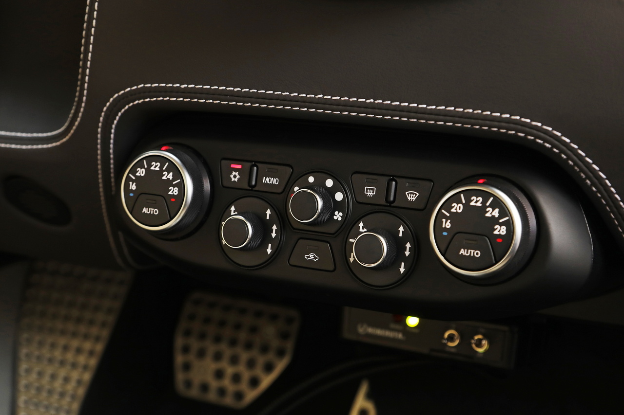 2011 Ferrari 458 ITALY null