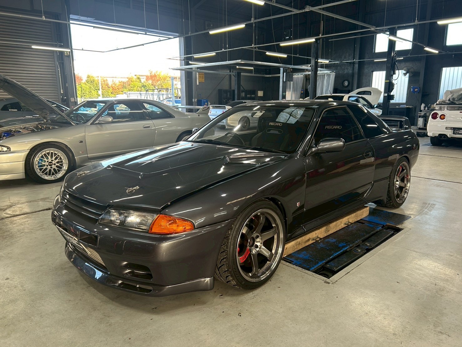 1994 Nissan SKYLINE GT-R FUTURE INVENTORY BNR32
