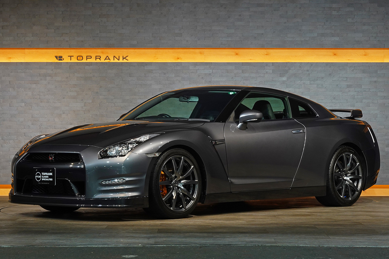 2011 Nissan GT-R R35 GT-R Pure Edition, MY11, Verified LOW Mileage,  ONE OWNER, BOSE Premium Sound System