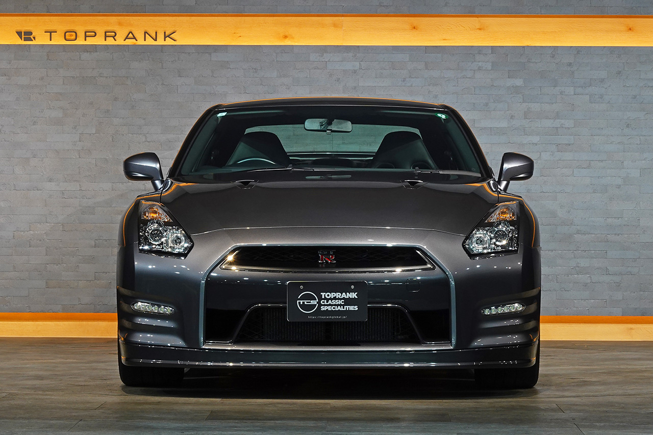 2011 Nissan GT-R R35 GT-R Pure Edition, MY11, Verified LOW Mileage,  ONE OWNER, BOSE Premium Sound System