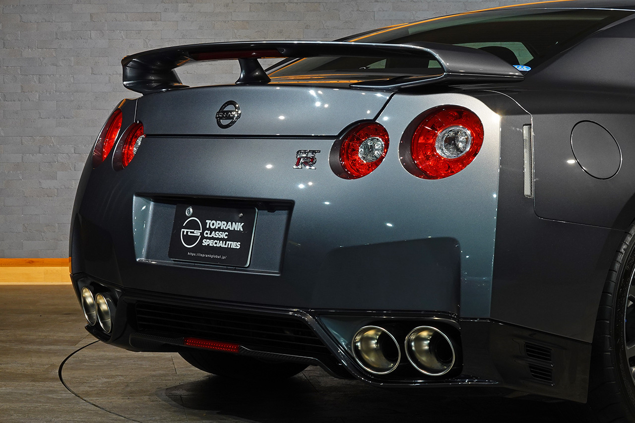 2011 Nissan GT-R R35 GT-R Pure Edition, MY11, Verified LOW Mileage,  ONE OWNER, BOSE Premium Sound System