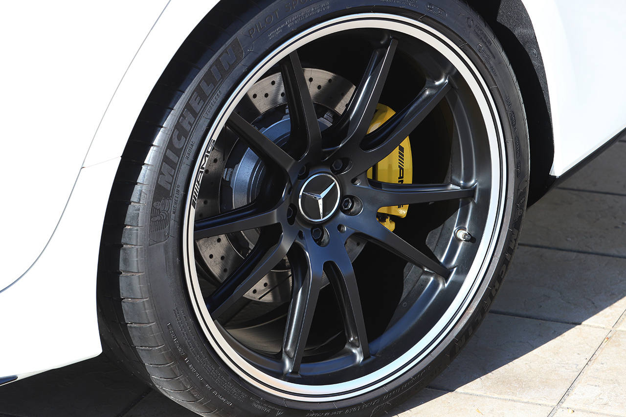 2024 Mercedes-AMG GT 