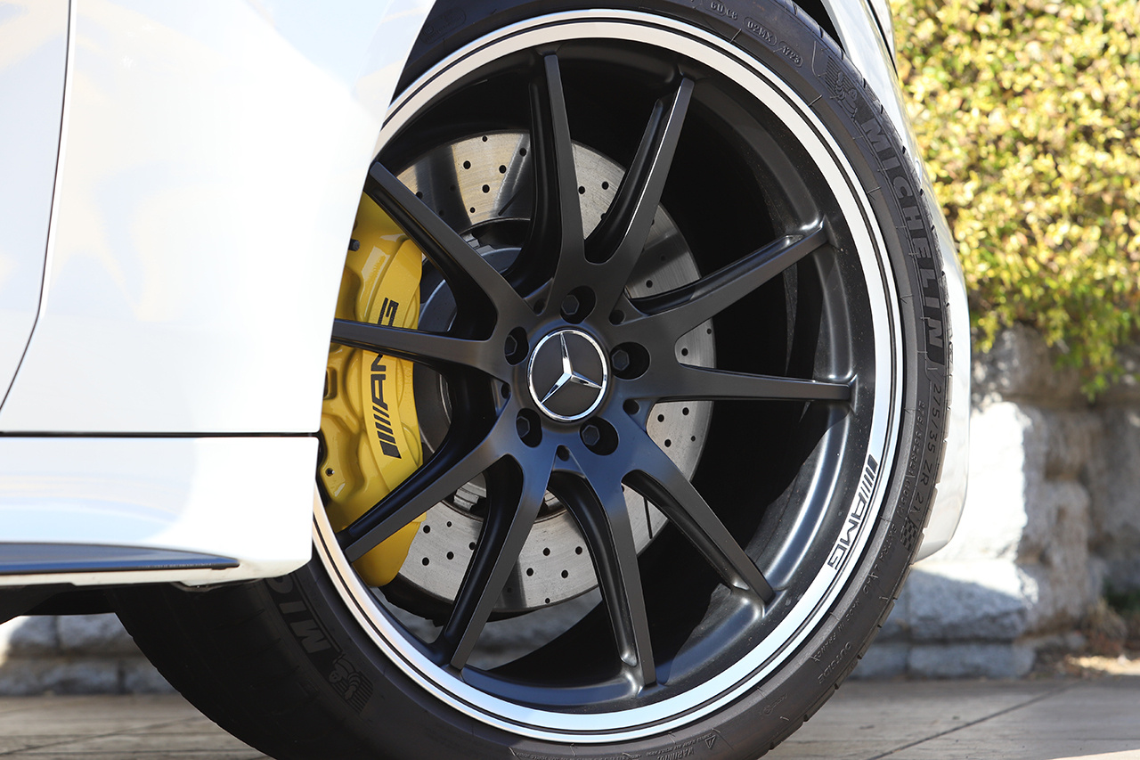 2024 Mercedes-AMG GT 