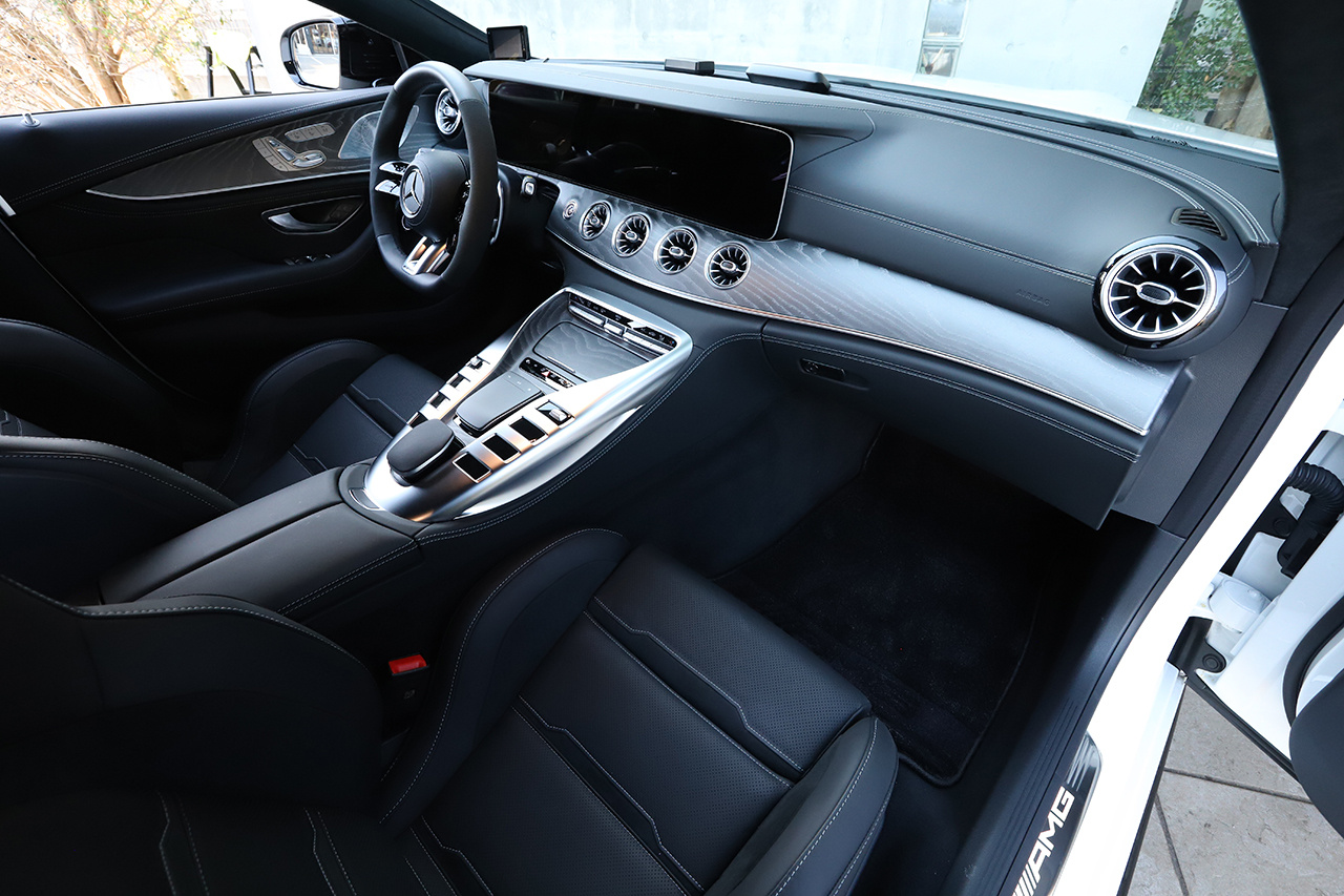 2024 Mercedes-AMG GT 