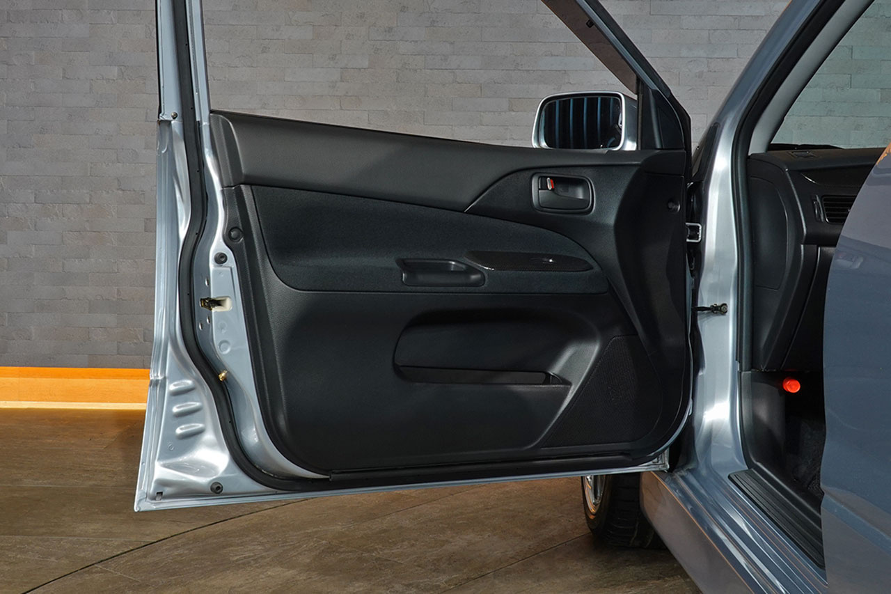 2005 Mitsubishi LANCER EVOLUTION CT9A Lancer GSR Evolution IX , Verified LOW KM's, Motve Brake Kit, Aftermarket 18Inch Wheels