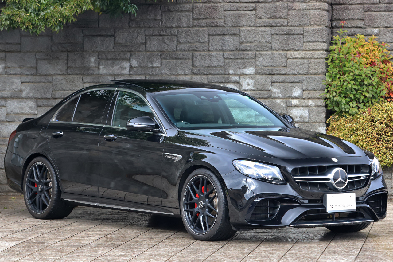 2017 Mercedes-AMG E CLASS null