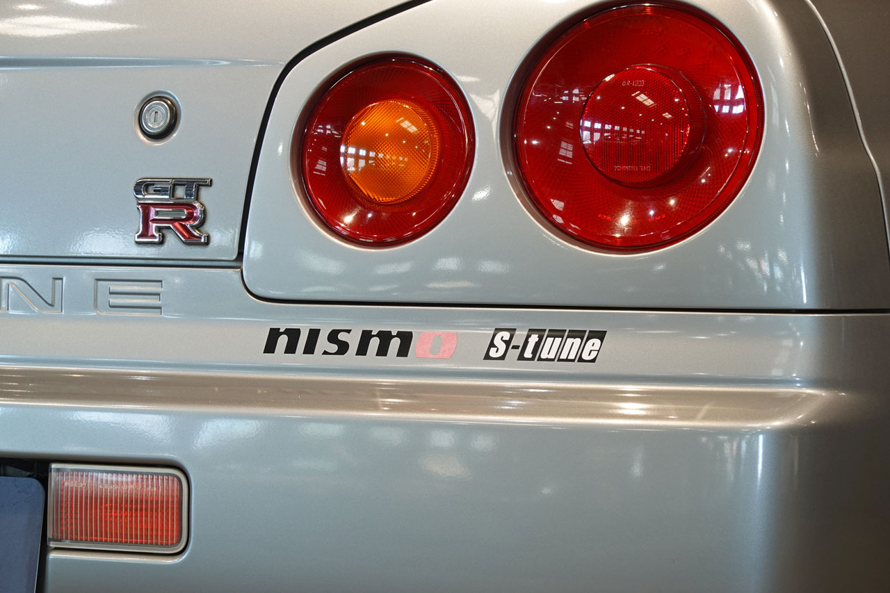 1999 Nissan SKYLINE GT-R BNR34 R34 Skyline GT-R, NISMO S-Tune Front Bumper, Side Skirts, Rear Spats, NISMO LMGT4 Wheels