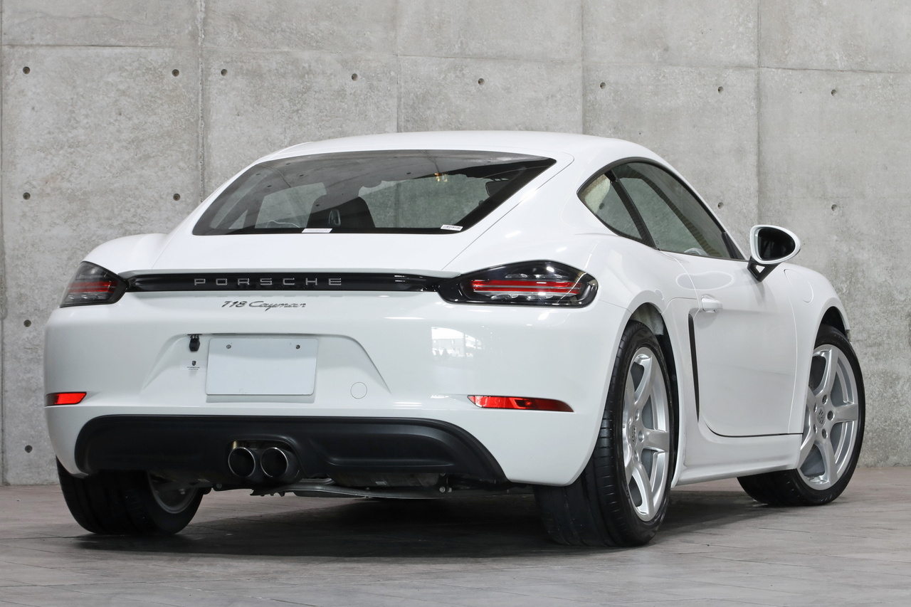 2018 Porsche 718 CAYMAN null