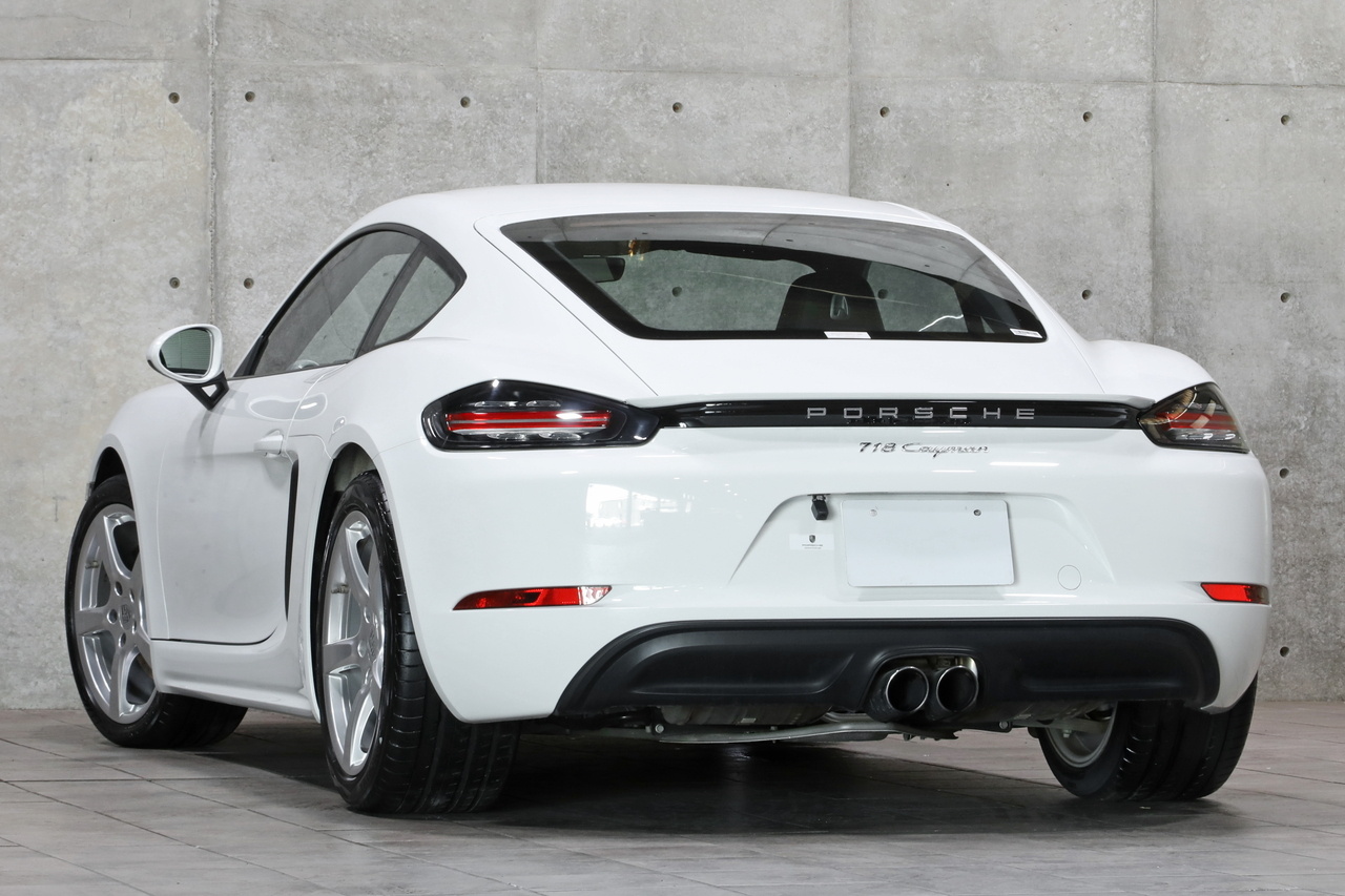 2018 Porsche 718 CAYMAN null