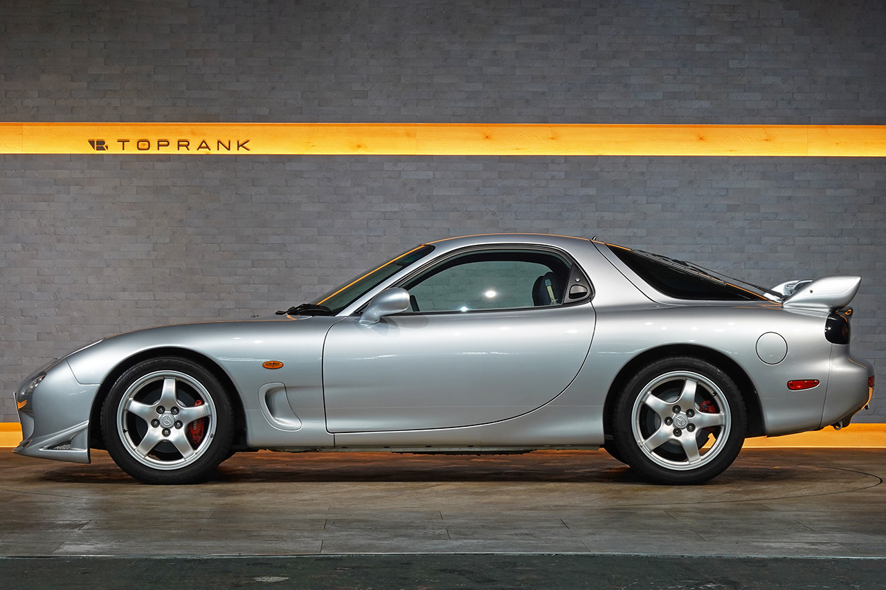 1999 Mazda RX-7 FD3S RX₋7 TYPE RS,  REAmemiya Dolphin Tail Muffler, Worksbell Quick Relase, MOMO Steering Wheel