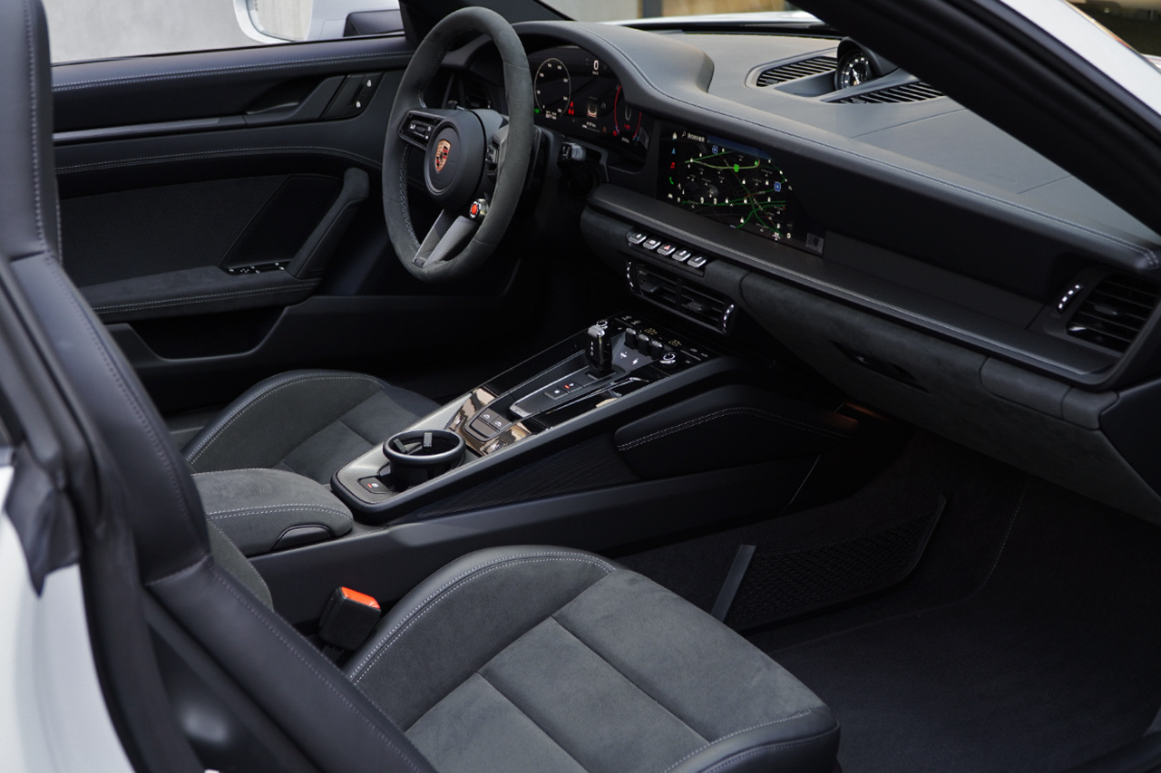 2025 Porsche 911 null