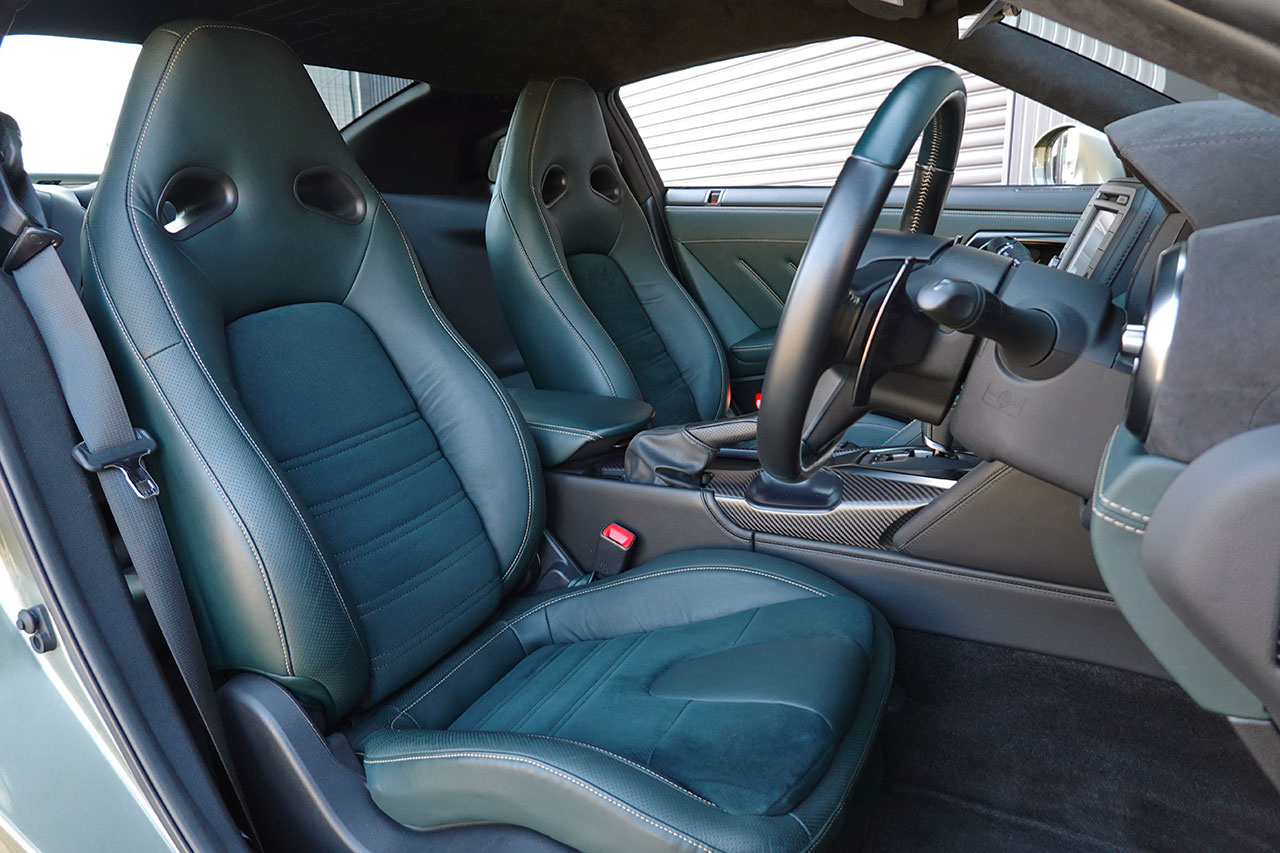 2022 Nissan GT-R R35 GT-R Premium Edition T-Spec, Limited to 100 Units, Special Exterior Color -Millenium Jade-