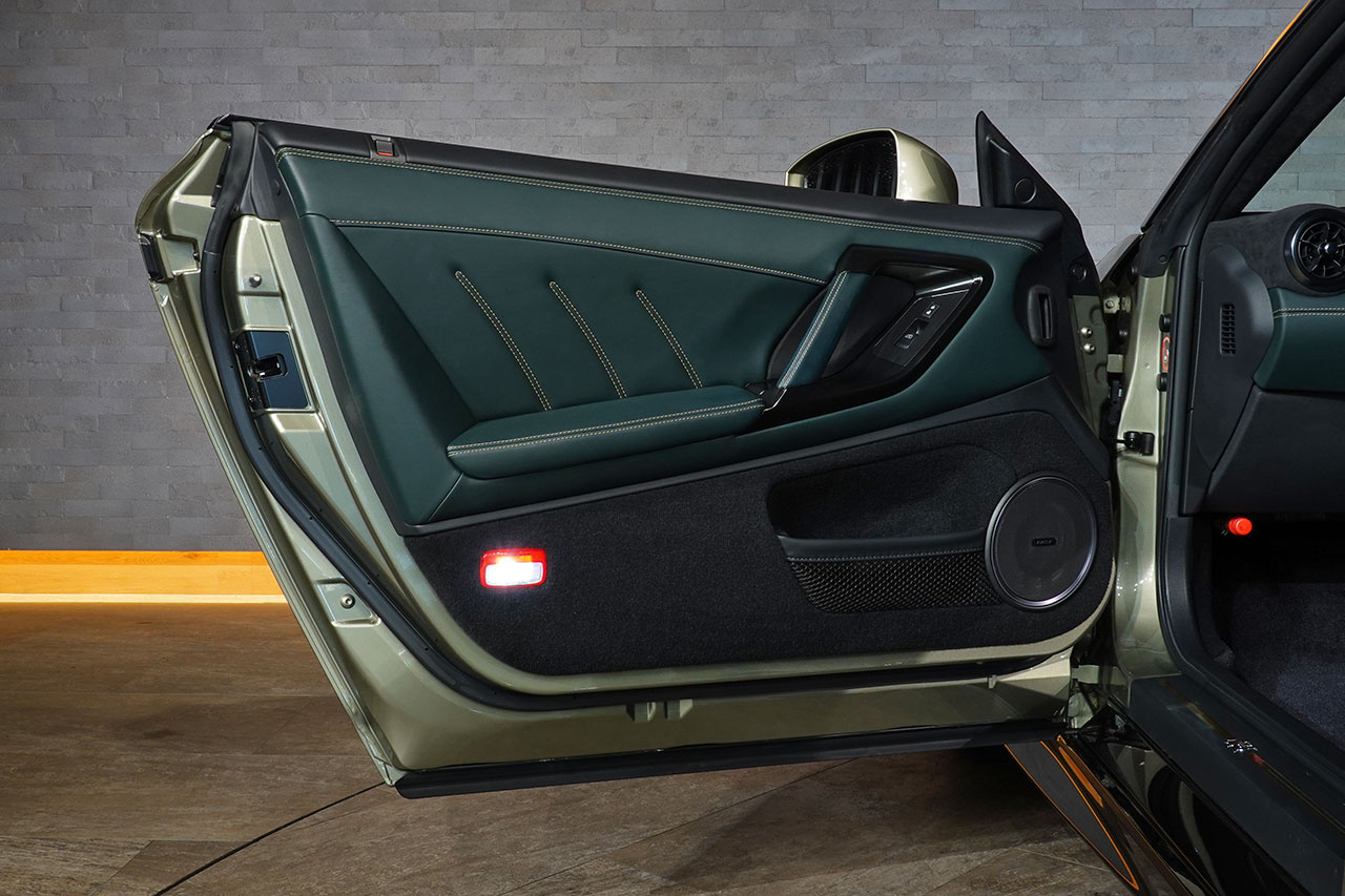 2022 Nissan GT-R R35 GT-R Premium Edition T-Spec, Limited to 100 Units, Special Exterior Color -Millenium Jade-