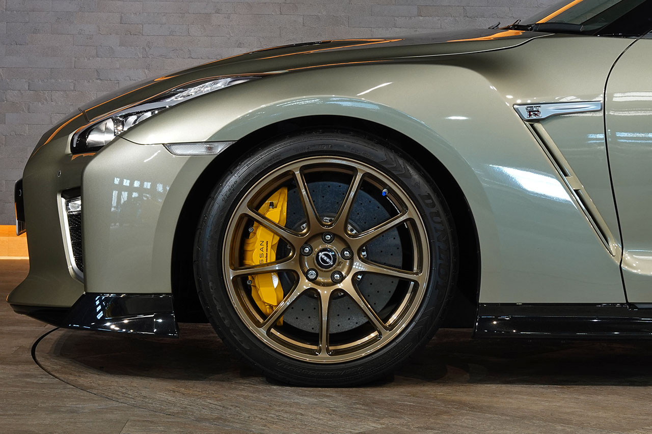 2022 Nissan GT-R R35 GT-R Premium Edition T-Spec, Limited to 100 Units, Special Exterior Color -Millenium Jade-