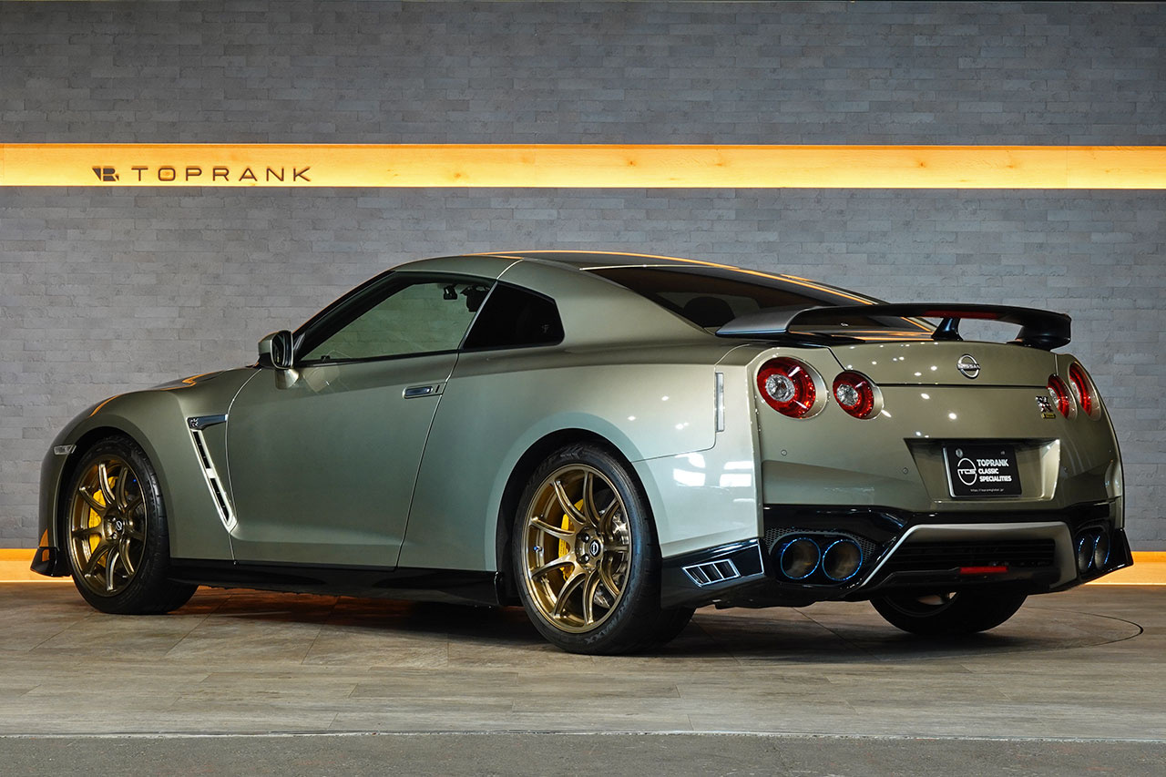 2022 Nissan GT-R R35 GT-R Premium Edition T-Spec, Limited to 100 Units, Special Exterior Color -Millenium Jade-