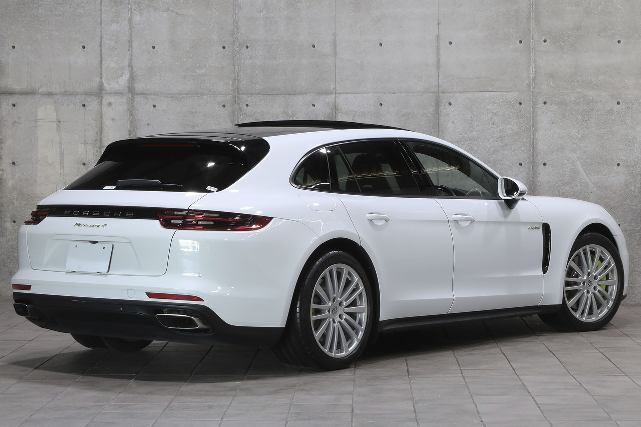 2018 Porsche PANAMERA ４Ｅ ハイブリッド