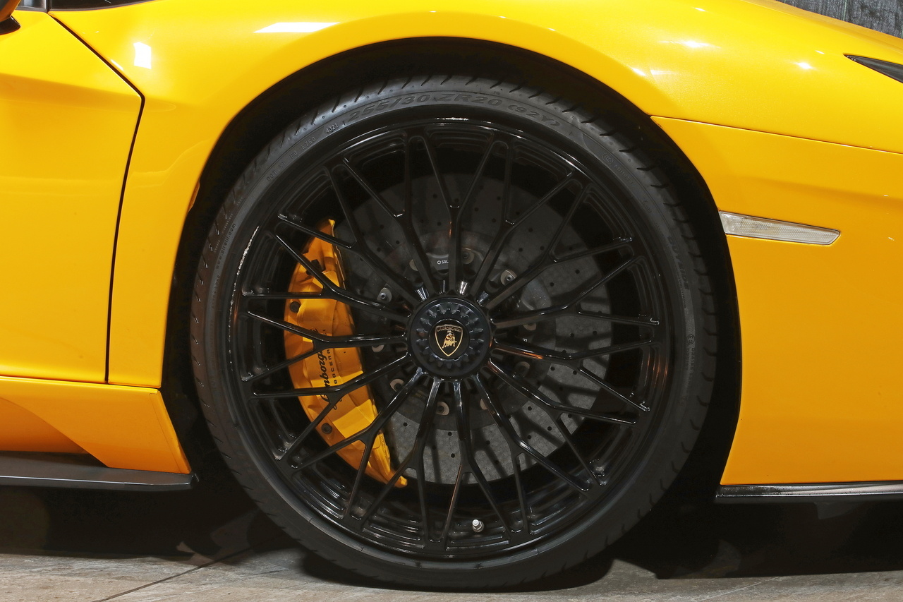 2018 Lamborghini AVENTADOR null