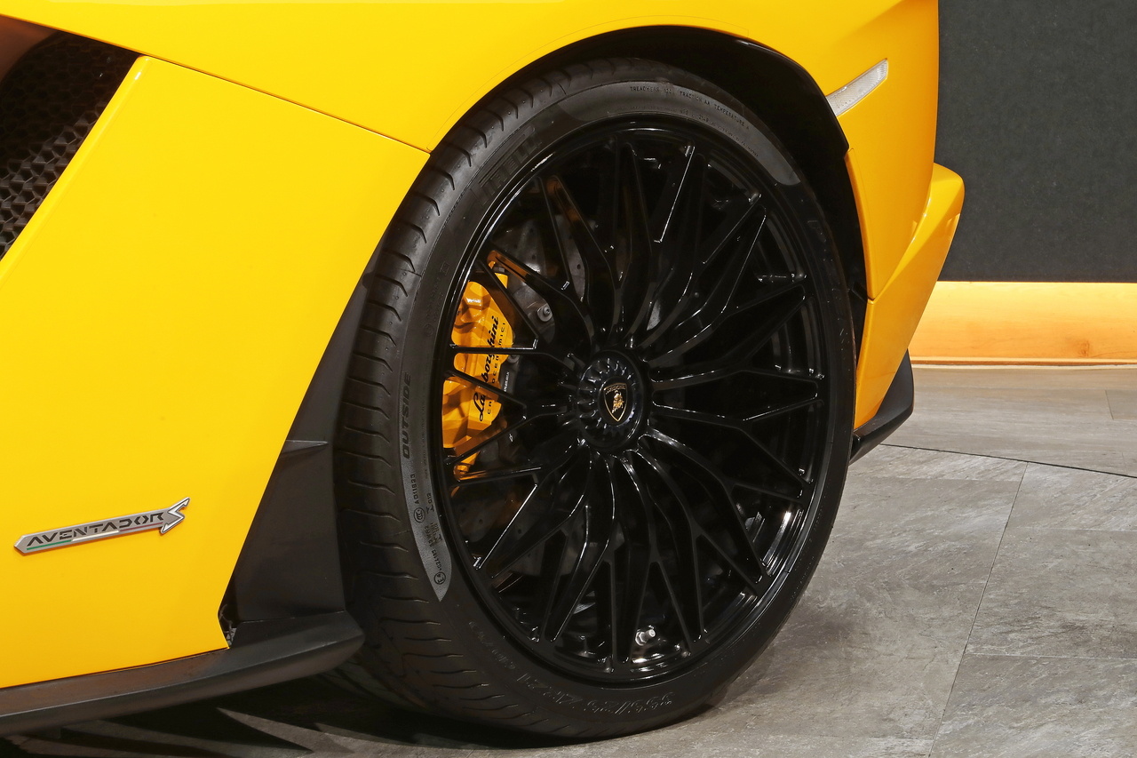 2018 Lamborghini AVENTADOR null