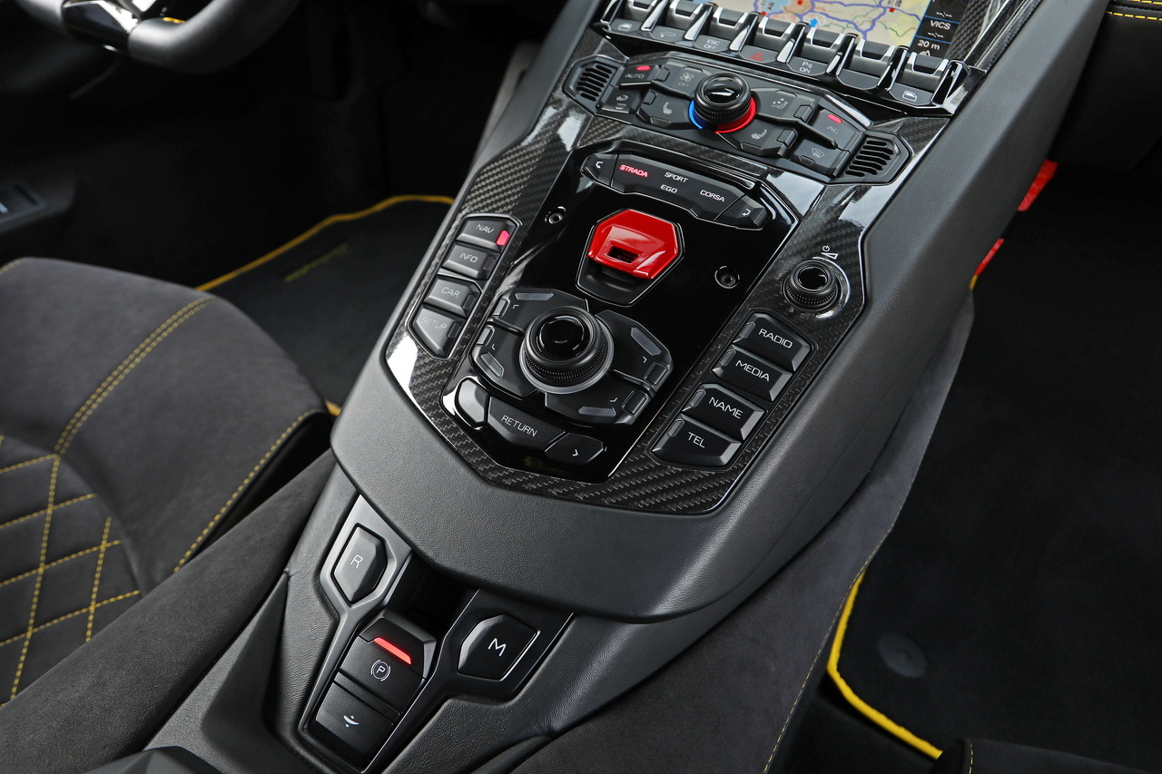 2018 Lamborghini AVENTADOR null