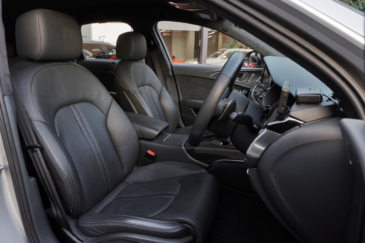 2016 Audi RS6 AVANT null